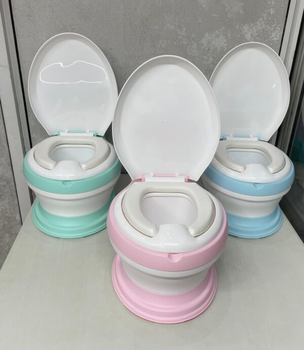 Portable baby toilet training potty