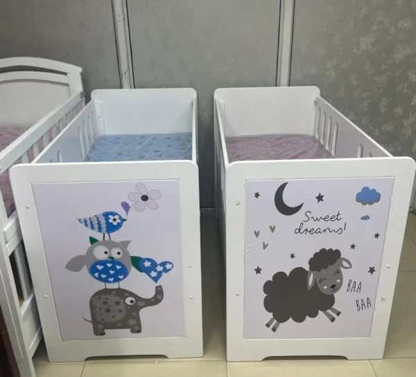 Baby cots